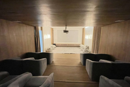 Apartamento 2 dormitórios (1 suíte), porteira fechada, 1 vaga demarcada, no José Menino, Santos