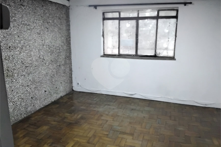 Sobrado à venda com 3 quartos em Bom Retiro, São Paulo, SP