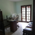 Chácara à venda com 4 quartos, sendo 1 suíte,  em Vila Dom Pedro, Atibaia, SP