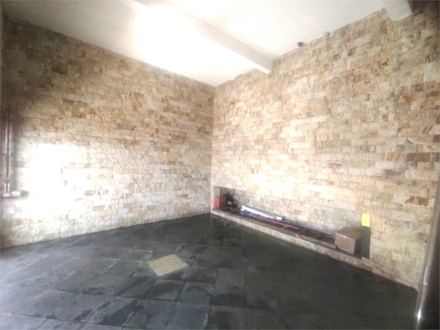 Sobrado à venda com 3 quartos, sendo 1 suíte,  em Vila Paiva, São Paulo, SP