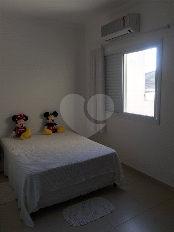 Casa à venda com 3 suítes no condomínio Lago da Serra, Araçoiaba da Serra - SP