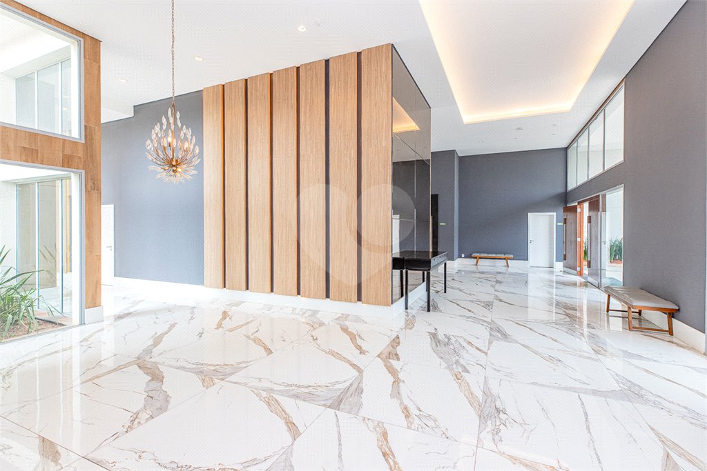 Apartamento à venda com 3 suítes em Jardim Marajoara, São Paulo, SP