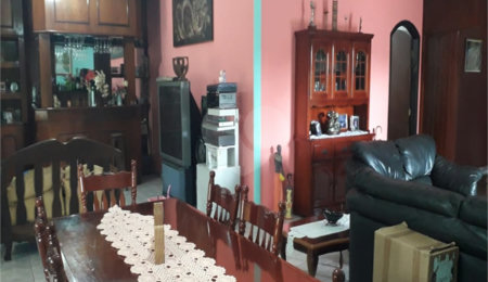 Casa à venda com 4 quartos, sendo 2 suítes,  no condomínio Gleba II, Mairiporã - SP