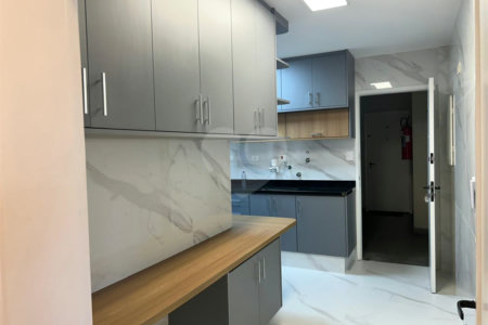 Apartamento para alugar com 3 quartos, sendo 1 suíte,  em Pinheiros, São Paulo, SP