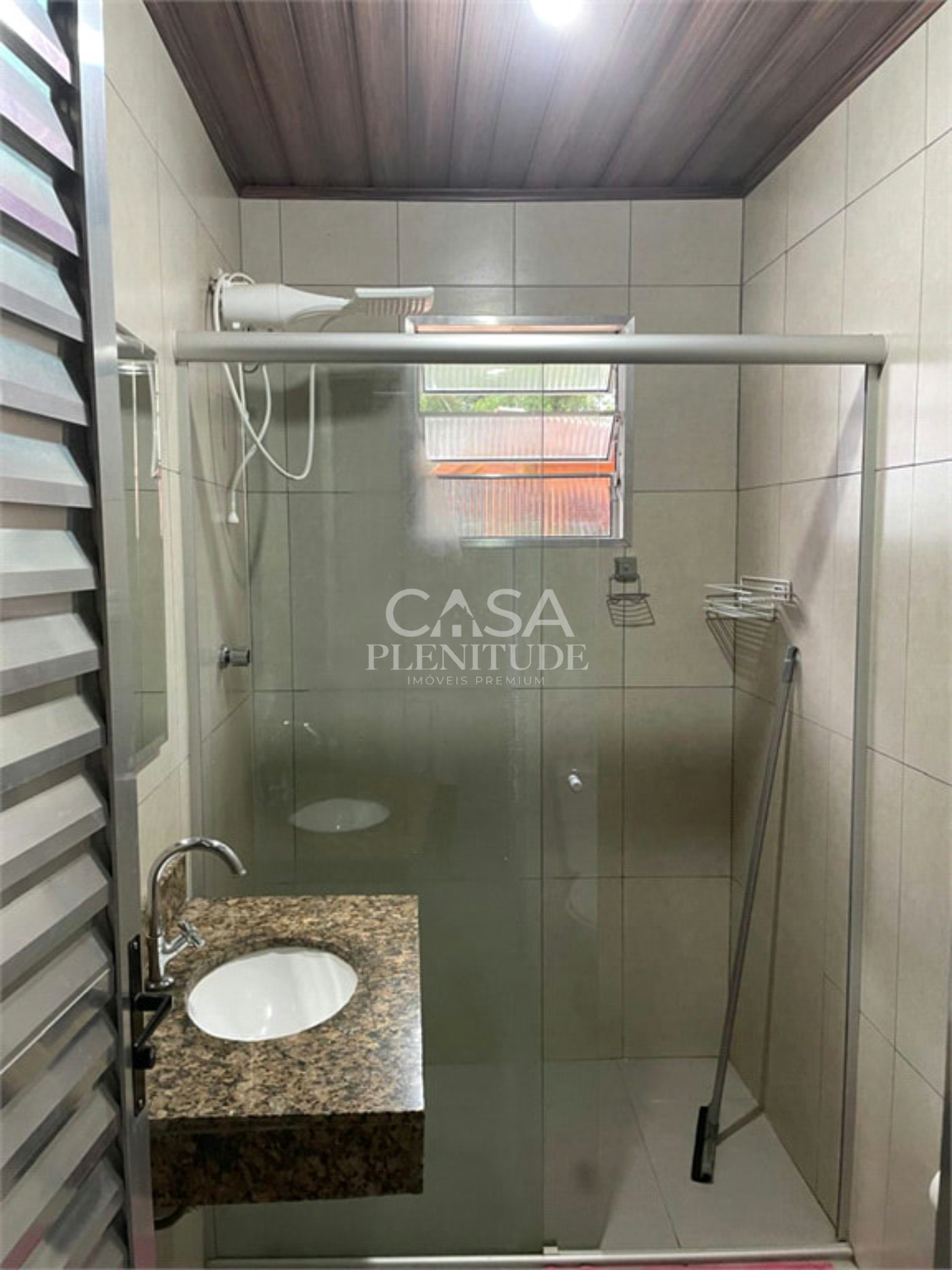 Sítio à venda com 4 quartos, sendo 2 suítes, em Ibiúna, Ibiúna, SP