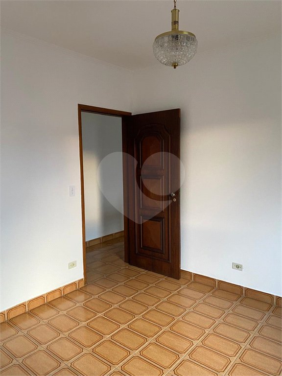 Sobrado para alugar com 3 quartos, sendo 1 suíte, em Vila Nova Cachoeirinha, São Paulo, SP