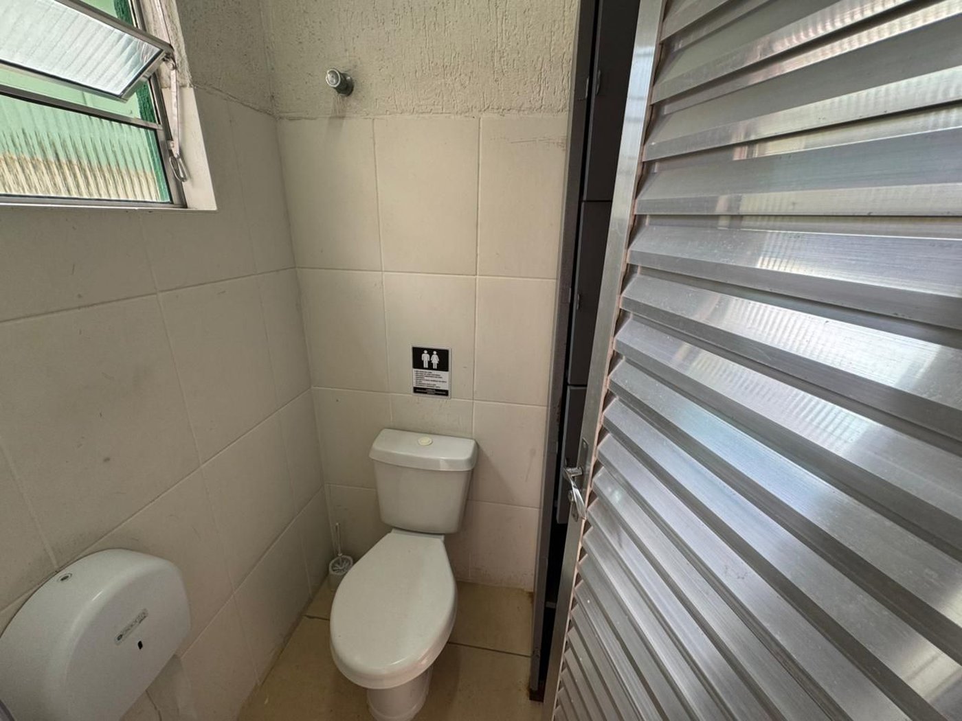 Casa com 4 dormitórios, 324 m² de área total- venda por R$ 3.200.000 ou aluguel por R$ 16.000/mês + IPTU - Aparecida - Santos/SP