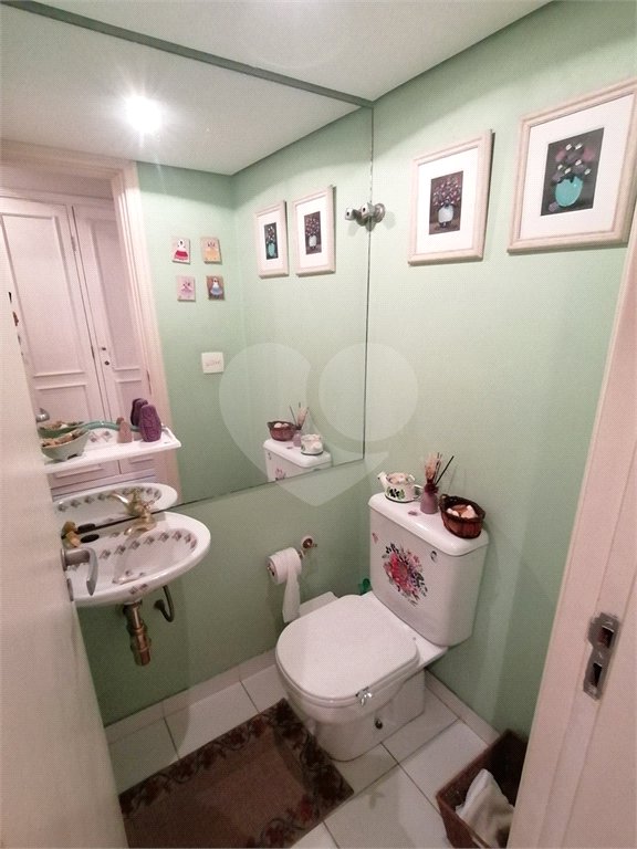 Apartamento à venda com 3 quartos, sendo 1 suíte, em Jardim Paulista, São Paulo, SP