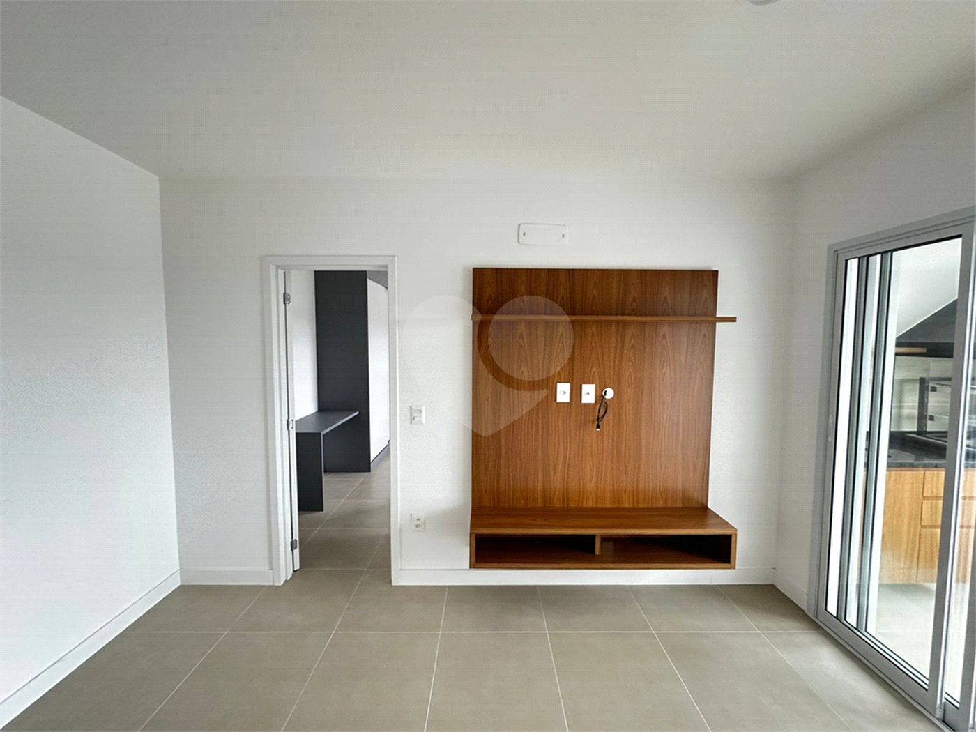 Apartamento para alugar com 1 suíte em Jardim Santa Helena, Suzano, SP
