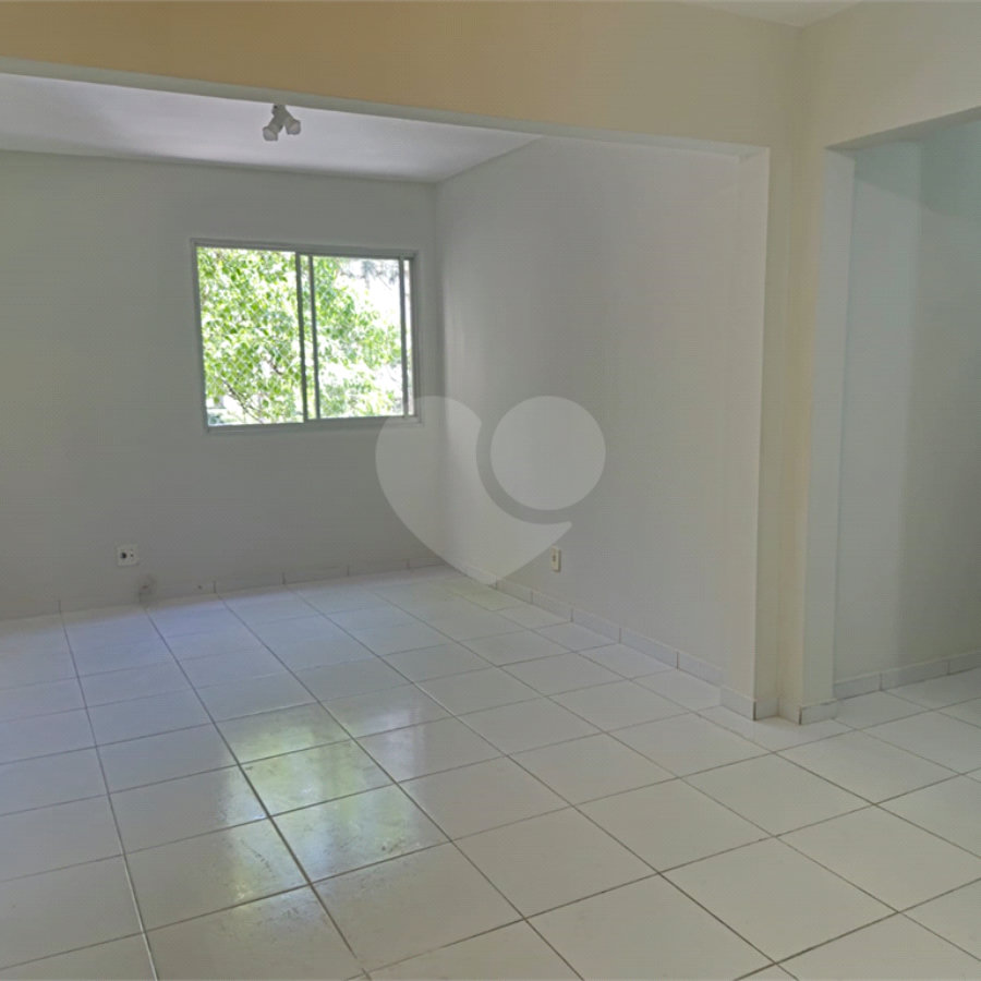 Apartamento à venda com 3 quartos em Jardim das Vertentes, São Paulo, SP