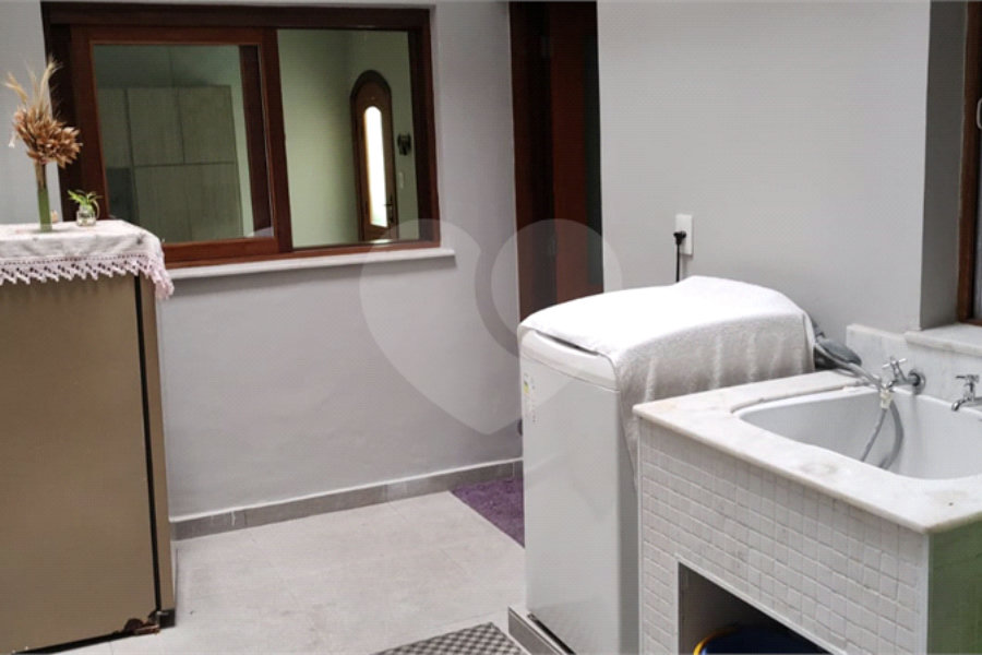 Casa Térrea à venda com 3 quartos, sendo 2 suítes, em Horto, São Paulo, SP