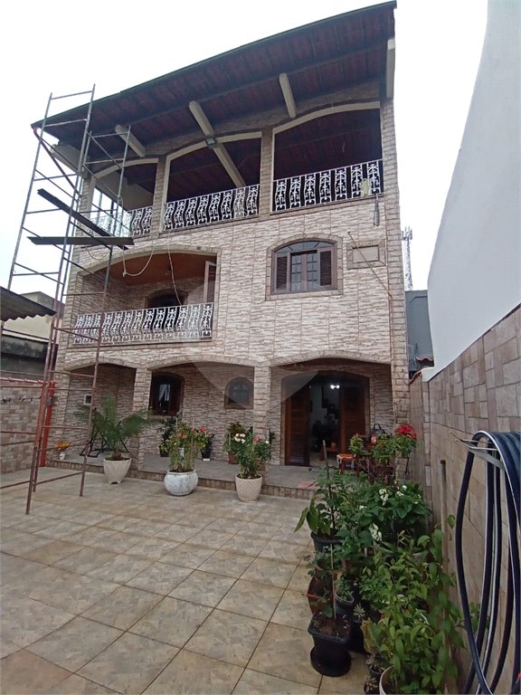 Casa à venda com 1 suíte em Santíssimo, Rio de Janeiro, RJ