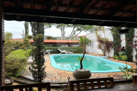 Casa à venda com 3 quartos em Jardim Tupã, São Paulo, SP