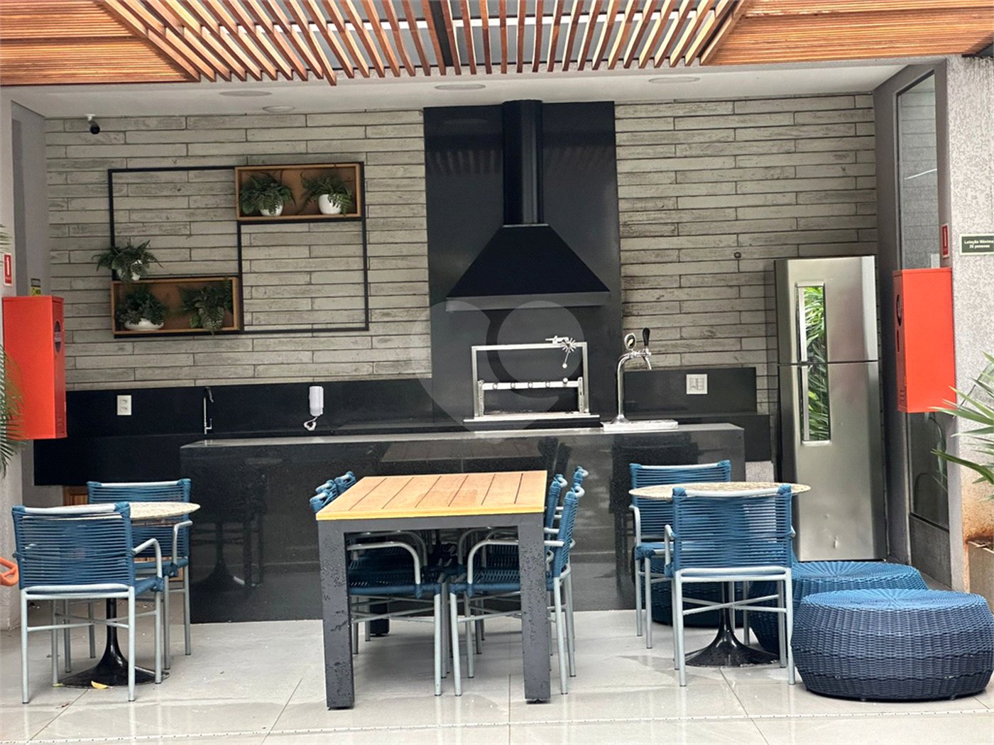 Apartamento à venda ou para alugar com 1 suíte em Pinheiros, São Paulo, SP