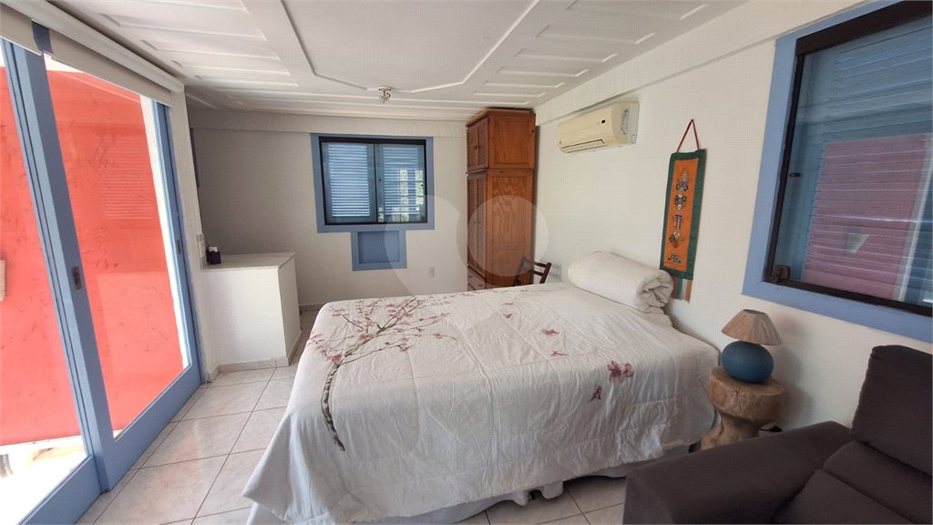 Casa à venda ou para alugar com 3 suítes em Marina, Armação dos Búzios, RJ