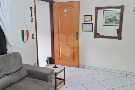 Casa à venda com 2 quartos, sendo 1 suíte, em Vila Fragnani, Itu, SP