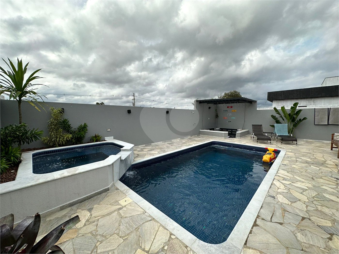 Casa à venda com 3 suítes em Loteamento Residencial Spazio Verde Ii, Itapetininga, SP