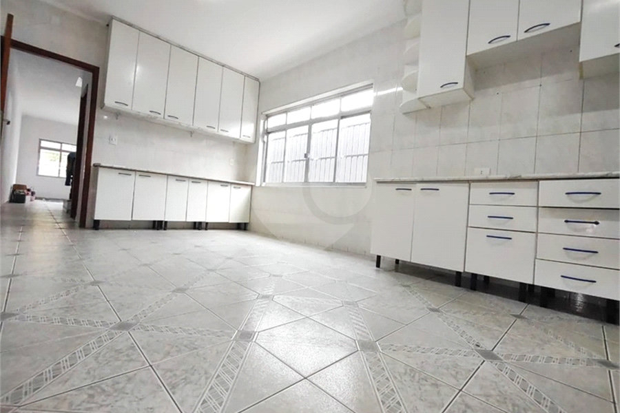 Sobrado à venda com 3 quartos, sendo 1 suíte, em Vila Pedra Branca, São Paulo, SP