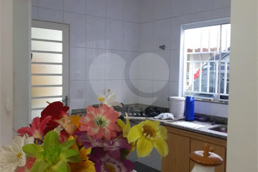 Casa à venda com 3 quartos, sendo 1 suíte, em Horto, São Paulo, SP