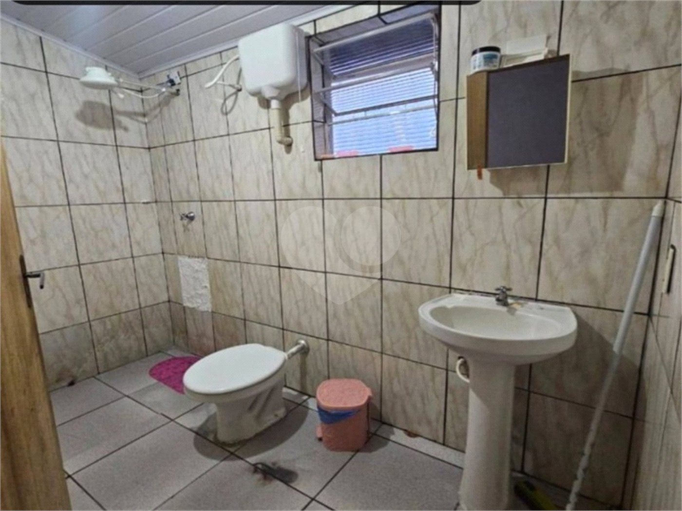Casa à venda com 3 quartos em Jardim Villaça, São Roque, SP
