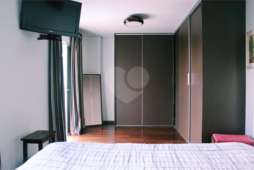 Duplex à venda com 3 quartos, sendo 2 suítes,  em Vila Santo Estéfano, São Paulo, SP