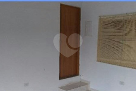Sobrado à venda com 5 quartos em Chácara São João, São Paulo, SP