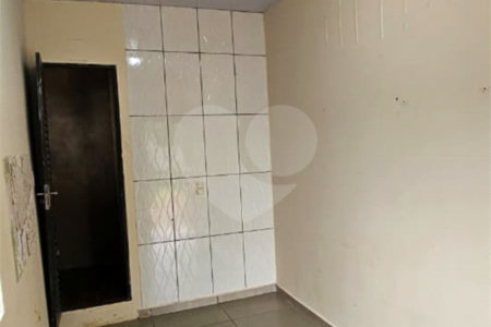 Salão para alugar com 1 suíte,  em Jardim Estoril, Ponta Porã, MS