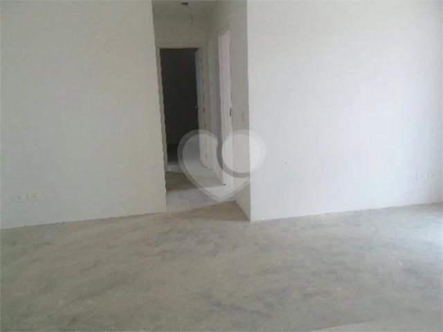 Apartamento à venda com 2 quartos, sendo 1 suíte,  em Vila Mazzei, São Paulo, SP