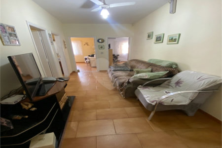 Casa à venda com 5 quartos, sendo 3 suítes, em Vila Almeida, Indaiatuba, SP