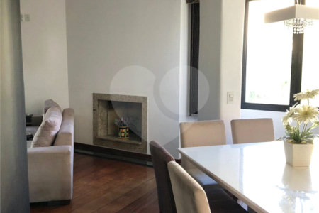 Cobertura à venda com 5 quartos, sendo 3 suítes, em Vila Andrade, São Paulo, SP
