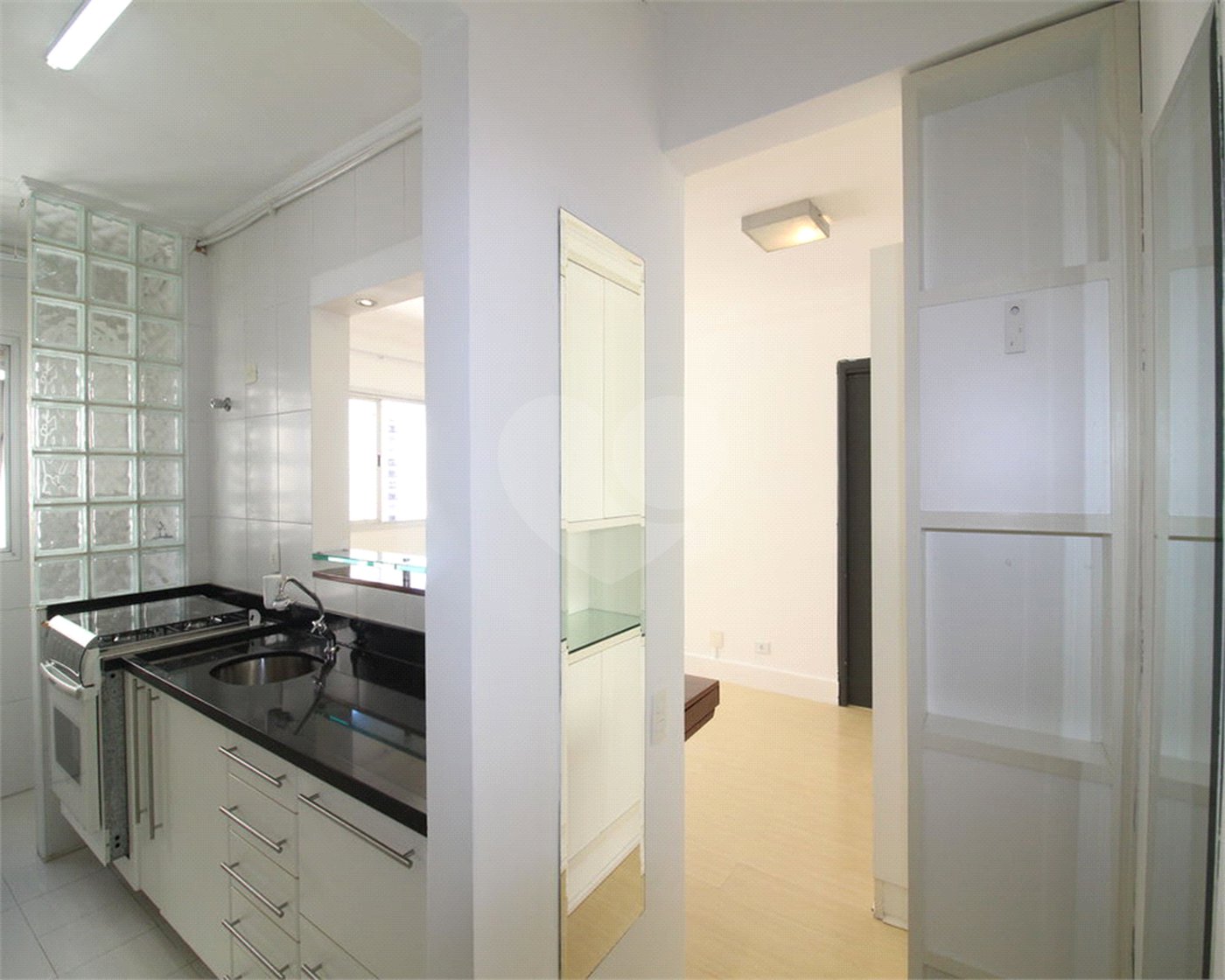 Apartamento à venda com 1 quarto em Indianópolis, São Paulo, SP