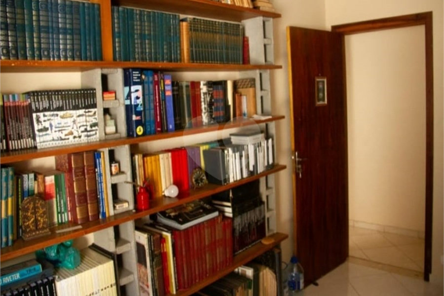 Casa Térrea à venda com 3 quartos, sendo 1 suíte, em Vila Irmãos Arnoni, São Paulo, SP