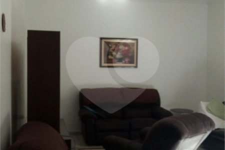 Casa Térrea à venda com 3 quartos, sendo 1 suíte, em Jardim Oriental, São Paulo, SP