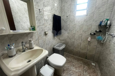 Casa à venda com 2 quartos em Vila Camarão, Itapetininga, SP