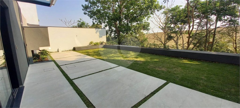 Casa à venda com 5 suítes em Condomínio Residencial Montserrat, São José dos Campos, SP