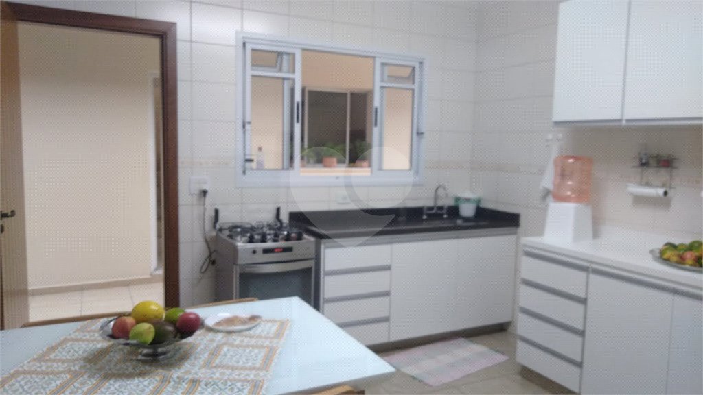 Casa Térrea à venda com 3 suítes em Super Quadra Morumbi, São Paulo, SP