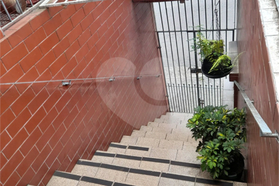 Sobrado à venda com 3 quartos, sendo 1 suíte, em Tremembé, São Paulo, SP