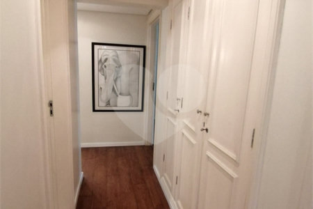 Apartamento à venda com 3 quartos, sendo 1 suíte, em Jardim Paulista, São Paulo, SP