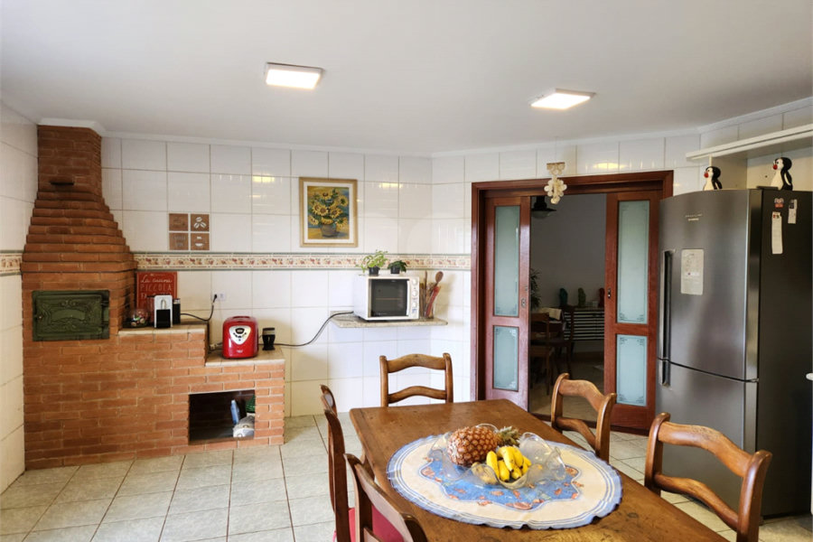 Casa à venda com 5 suítes no condomínio Suíça da Cantareira, Mairiporã - SP
