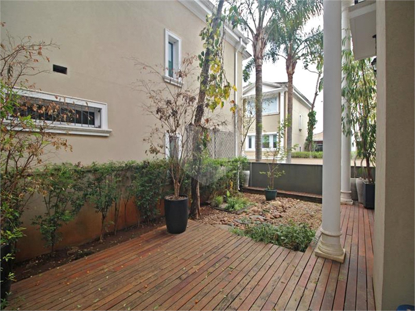 Casa à venda com 3 suítes no condomínio Brooklin Hills, São Paulo - SP
