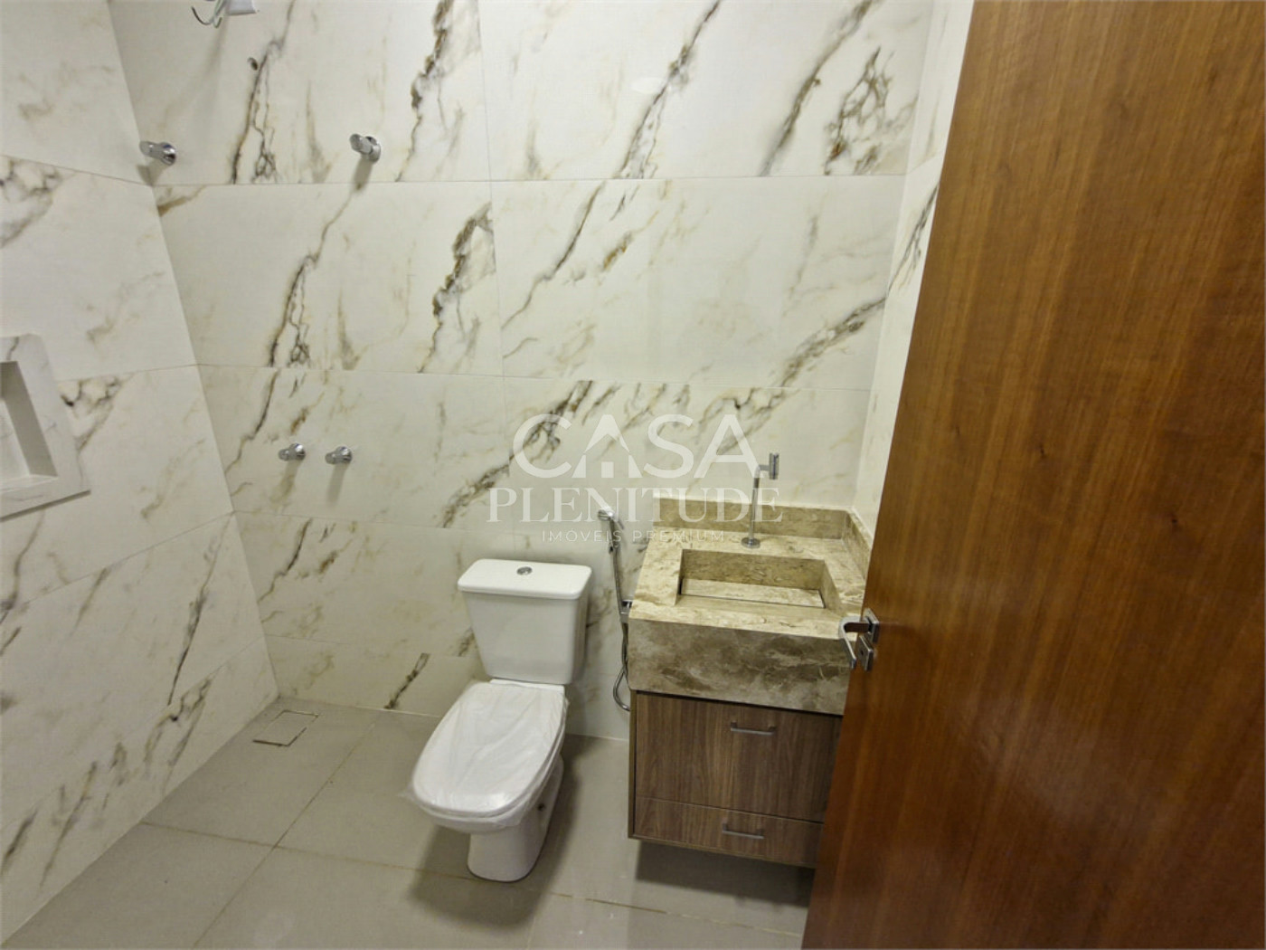 Casa em condomínio à venda com 3 quartos, sendo 1 suíte, em Cajuru do Sul, Sorocaba, SP