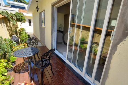 Casa à venda com 4 quartos, sendo 2 suítes, em Jardim São Caetano, São Caetano do Sul, SP