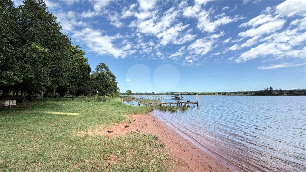 Chácara à venda com 2 quartos, sendo 1 suíte, em Zona Rural, Três Lagoas, MS