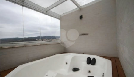 Apartamento à venda com 2 suítes em Vila Nova Mazzei, São Paulo, SP