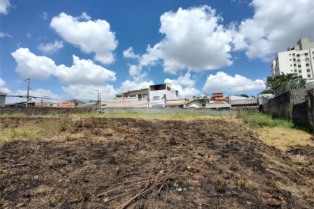 Terreno à venda em Vila Mazzei, São Paulo, SP