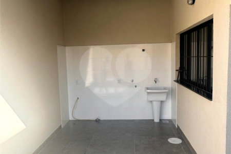 Casa à venda com 4 quartos em Vila Cidade Industrial (vila Xavier), Araraquara, SP