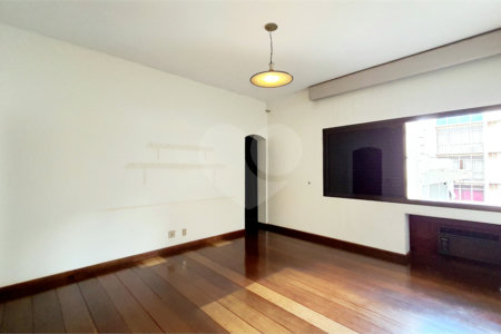 Apartamento à venda com 4 quartos, sendo 2 suítes,  em Vila Seixas, Ribeirão Preto, SP