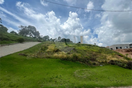 Terreno à venda no condomínio Village de Atibaia, Atibaia - SP