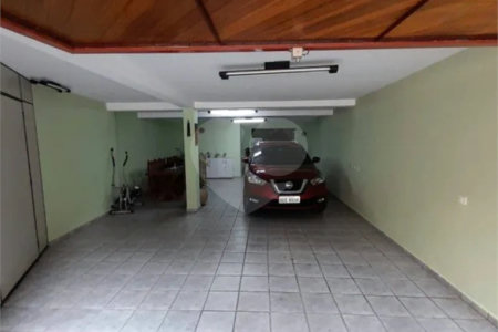 Casa à venda com 3 quartos, sendo 1 suíte, em Jardim Pinheiros, São Paulo, SP