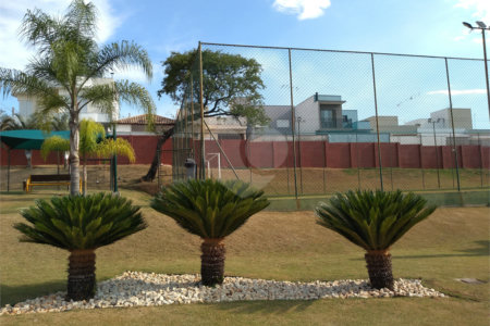 Casa à venda com 3 quartos, sendo 1 suíte, no condomínio Golden Park Residence II, Sorocaba - SP